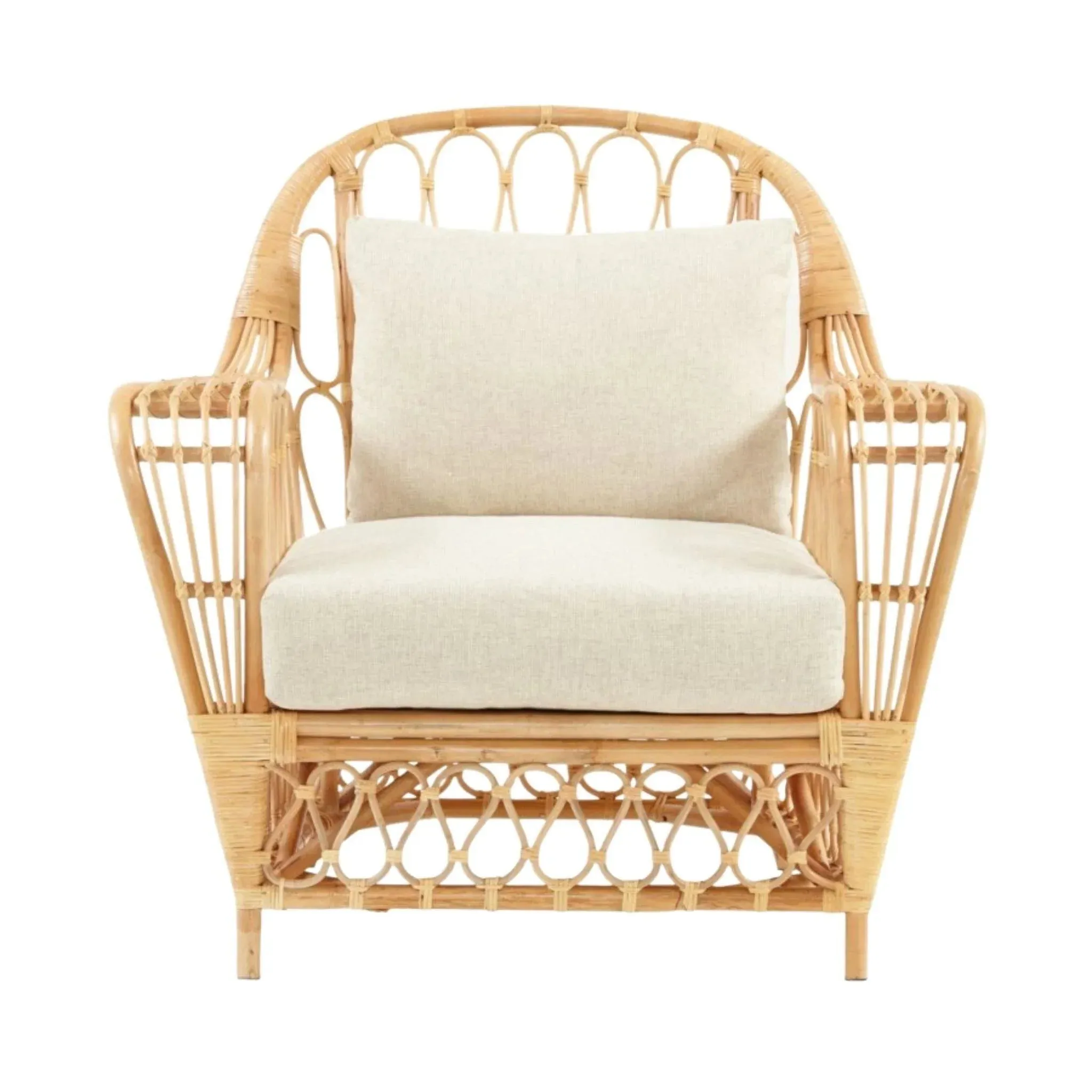 Bar Harbor Natural  Rattan Club Chair With Cream Cushion