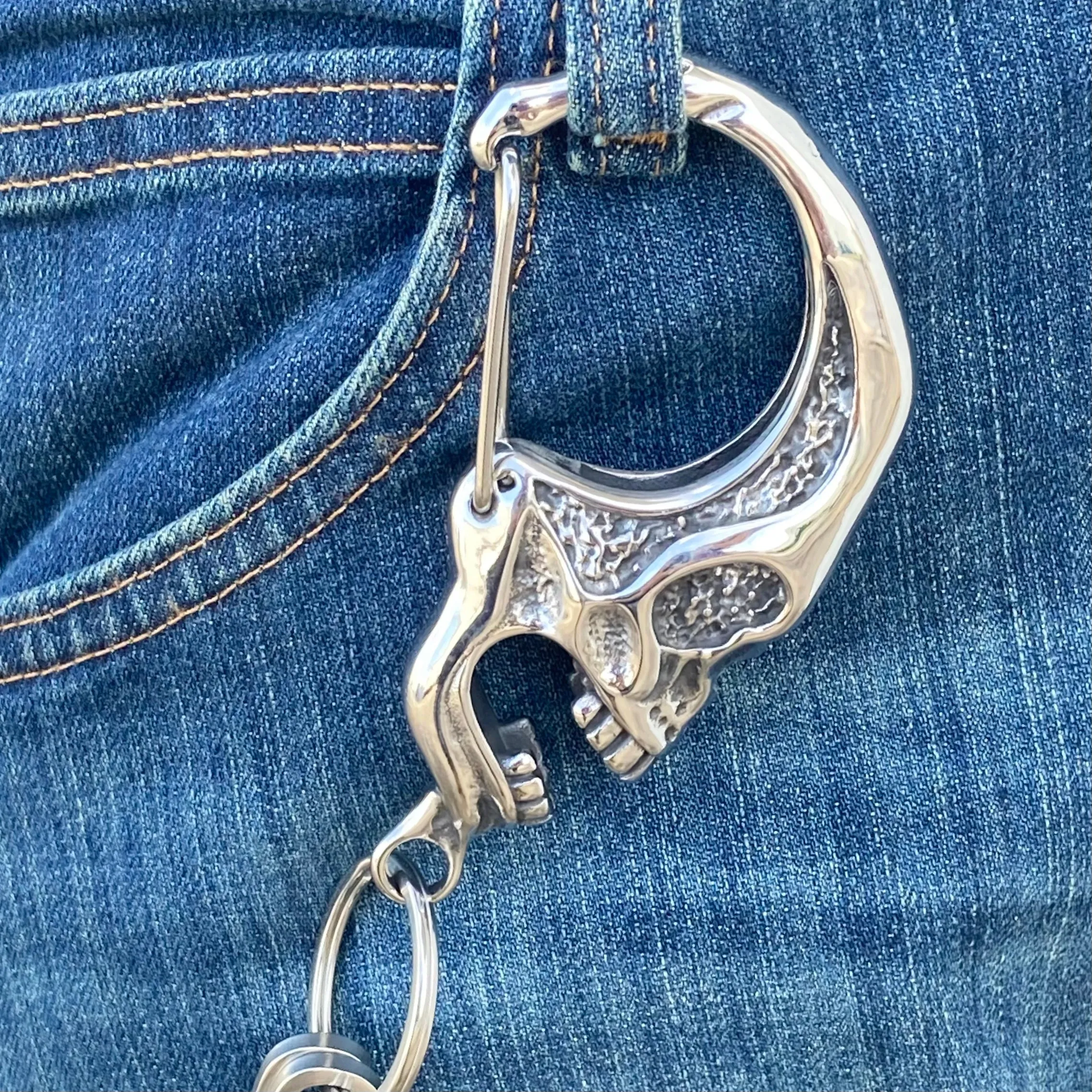 Belt Clip / Clasp - XL Skull - Polished - Upgrade Your Wallet / Key Chain - WCC-22