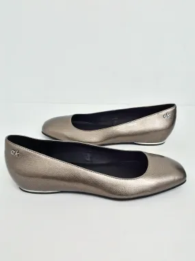 Calvin Klein Women's Heidy Flats Size 8.5