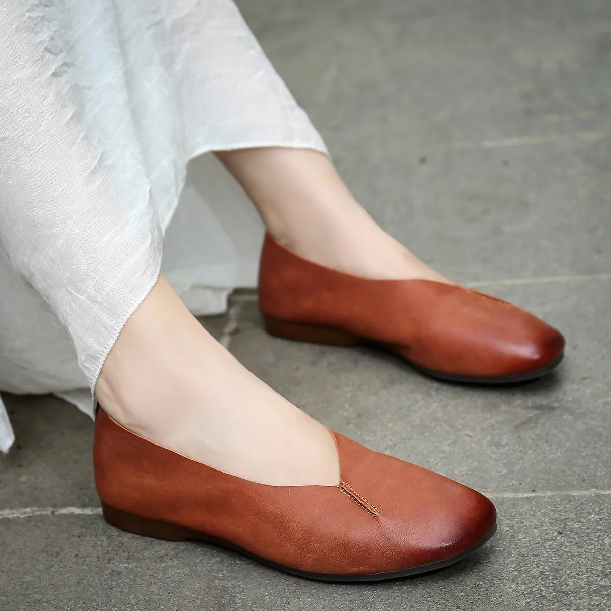 Designer Shoes Genuine Leather Slip-on For Women Handmade Flats Brown/White