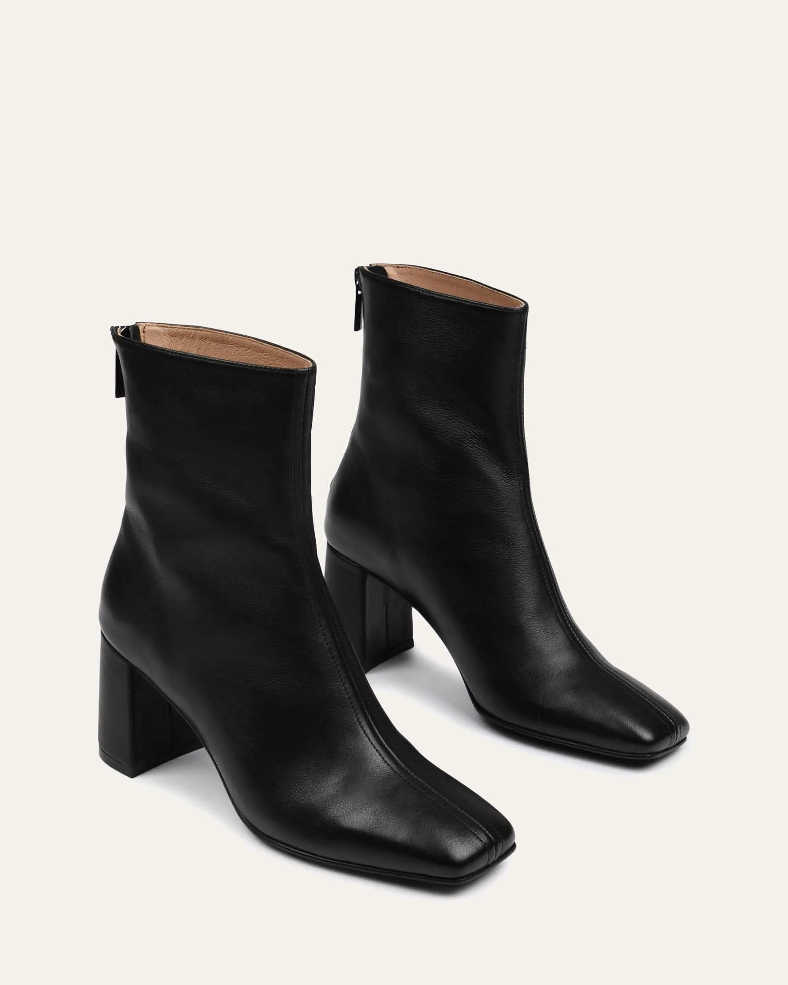 NEVADA MID ANKLE BOOTS BLACK LEATHER